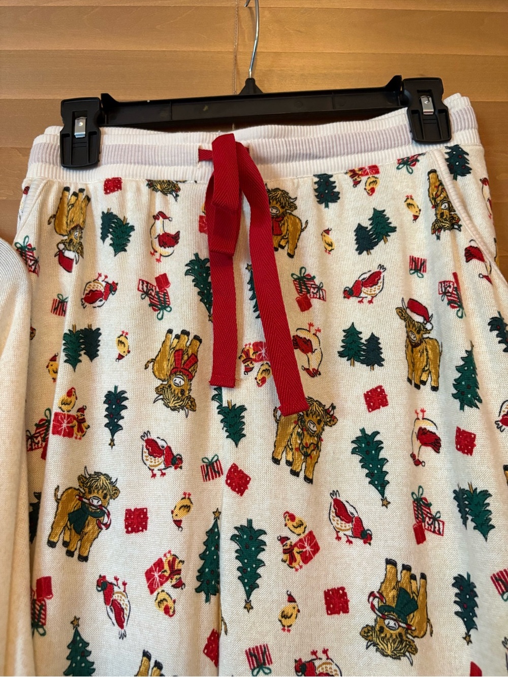 O Holy Cow NWT Cream Holiday Pajama Set/Festive Print/ pockets. Oversized XLarge - Picture 5 of 8